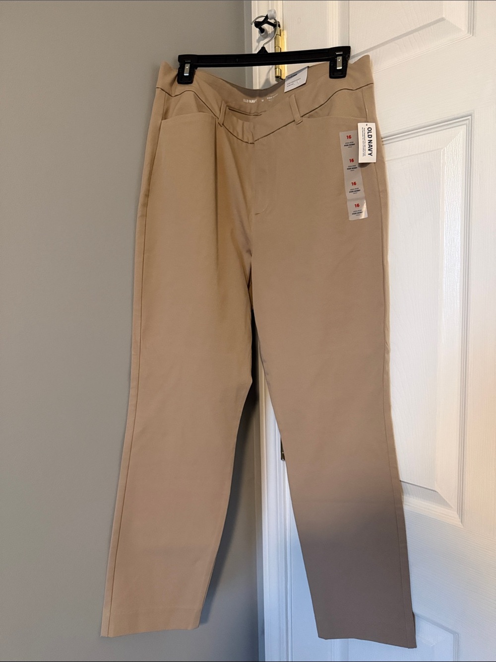Old Navy Pixie Skinny